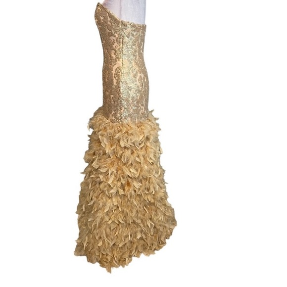 Gorgeous! - Picture 4 of 6